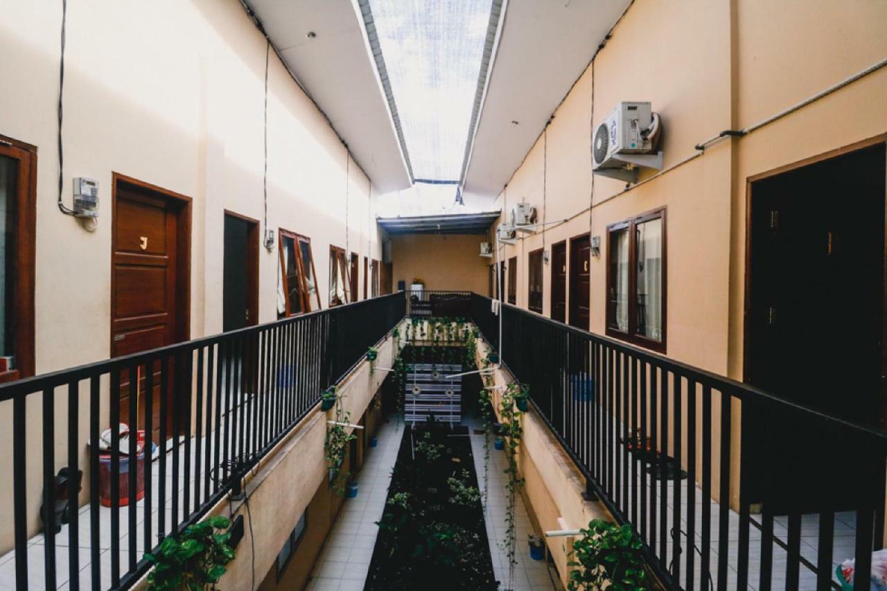 Reddoorz Near Jalan Gatot Subroto Medan Hotel Bagian luar foto